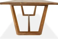 New Tower Living Eettafel Dimaro