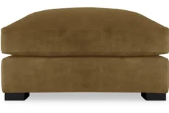 Givenchie Poefen^Hocker Frederique