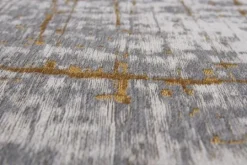 Louis de Poortere Vloerkleden^Vloerkleed Columbus Gold 8419 Mad Men Griff |